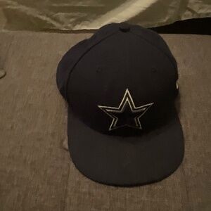 Dallas Cowboys NFL cap 7 1/2